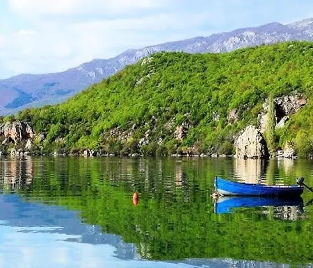 Szálloda Sirena Hotel Tushemisht
