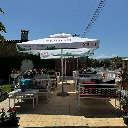 Sirena 3* Tushemisht