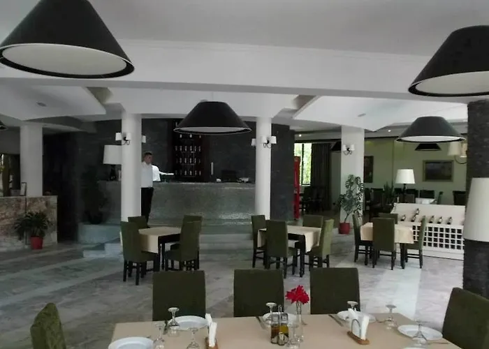 Sirena Hotel Tushemisht