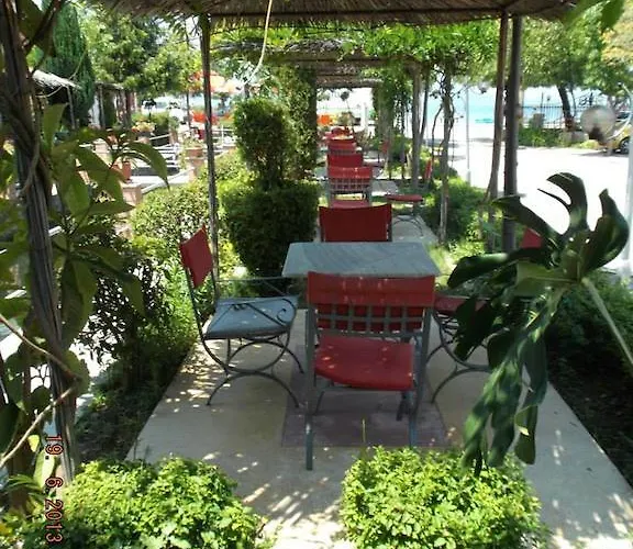 Hotel Sirena Tushemisht