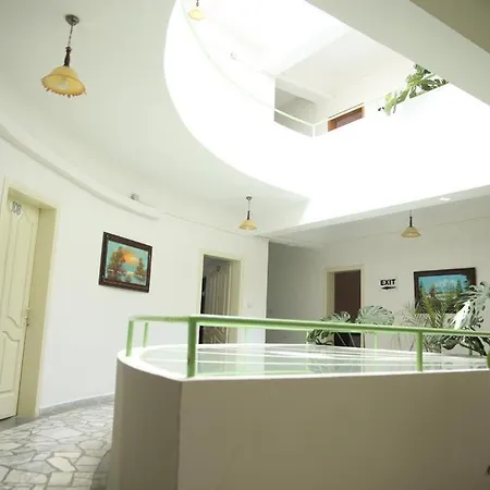 Sirena Hotel 3* Tushemisht