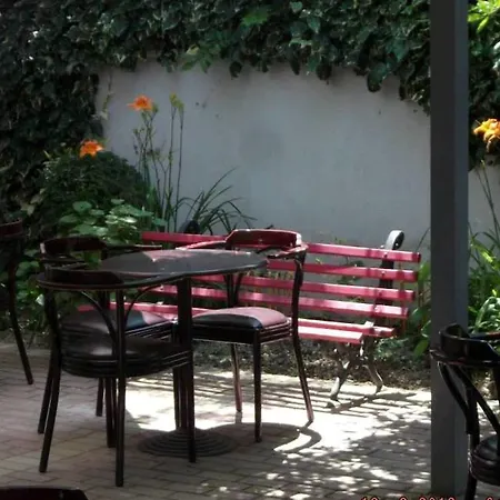 Sirena Hotel 3* Tushemisht