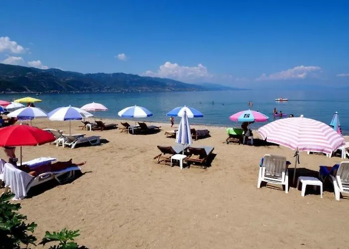 Hotel Sirena Tushemisht