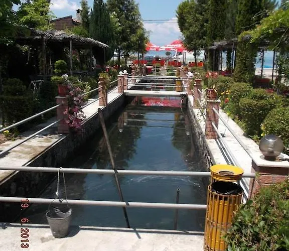 Sirena Hotell 3*
