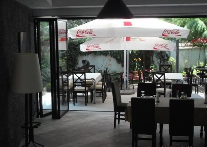 Sirena Hotell 3*